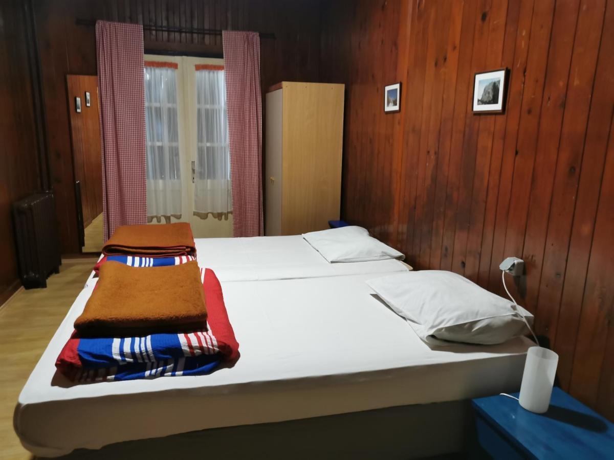 Great Mountain B&B Platak Экстерьер фото